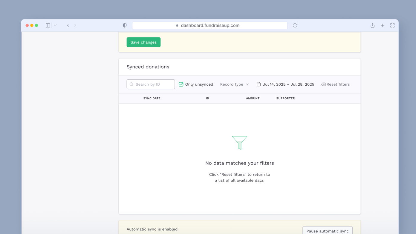 Dashboard displaying synced donations with a filter message indicating no matching data. Options to search by ID and reset filters are available. Automatic sync is enabled.